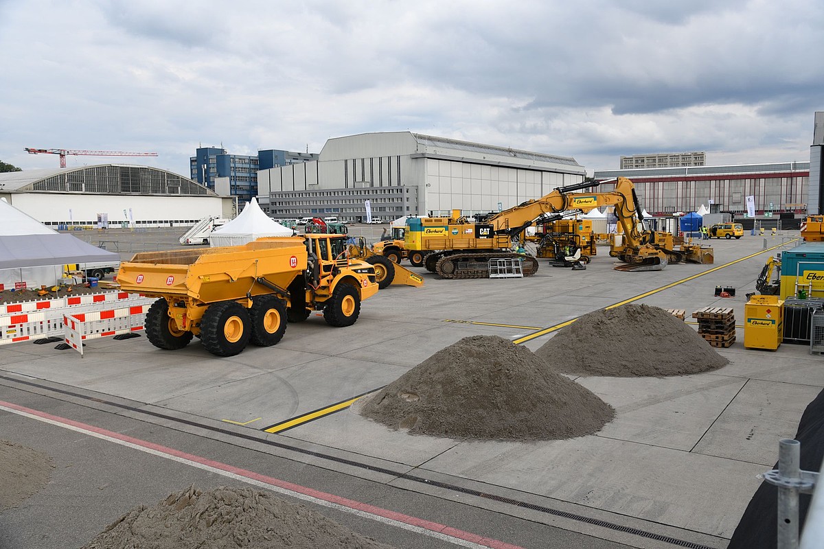 Bäggerle am Flughafen